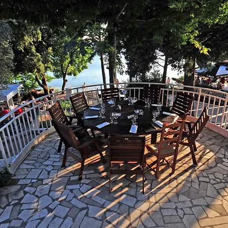 Dck Bed & Breakfast Kostrena